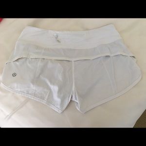 Like new lululemon speed shorts old version. Sz 4